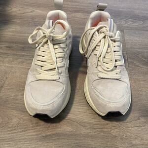 VEJA Women's Venturi Sneakers Shoes Size 7